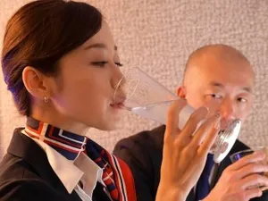 Con cu làm mờ con mắt khi thấy cô bạn thân quá nuột