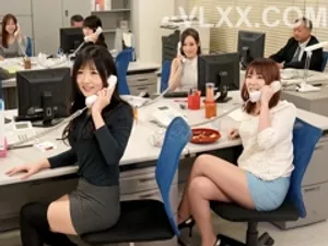 Bú lồn vợ bạn nước bắn tùm lum