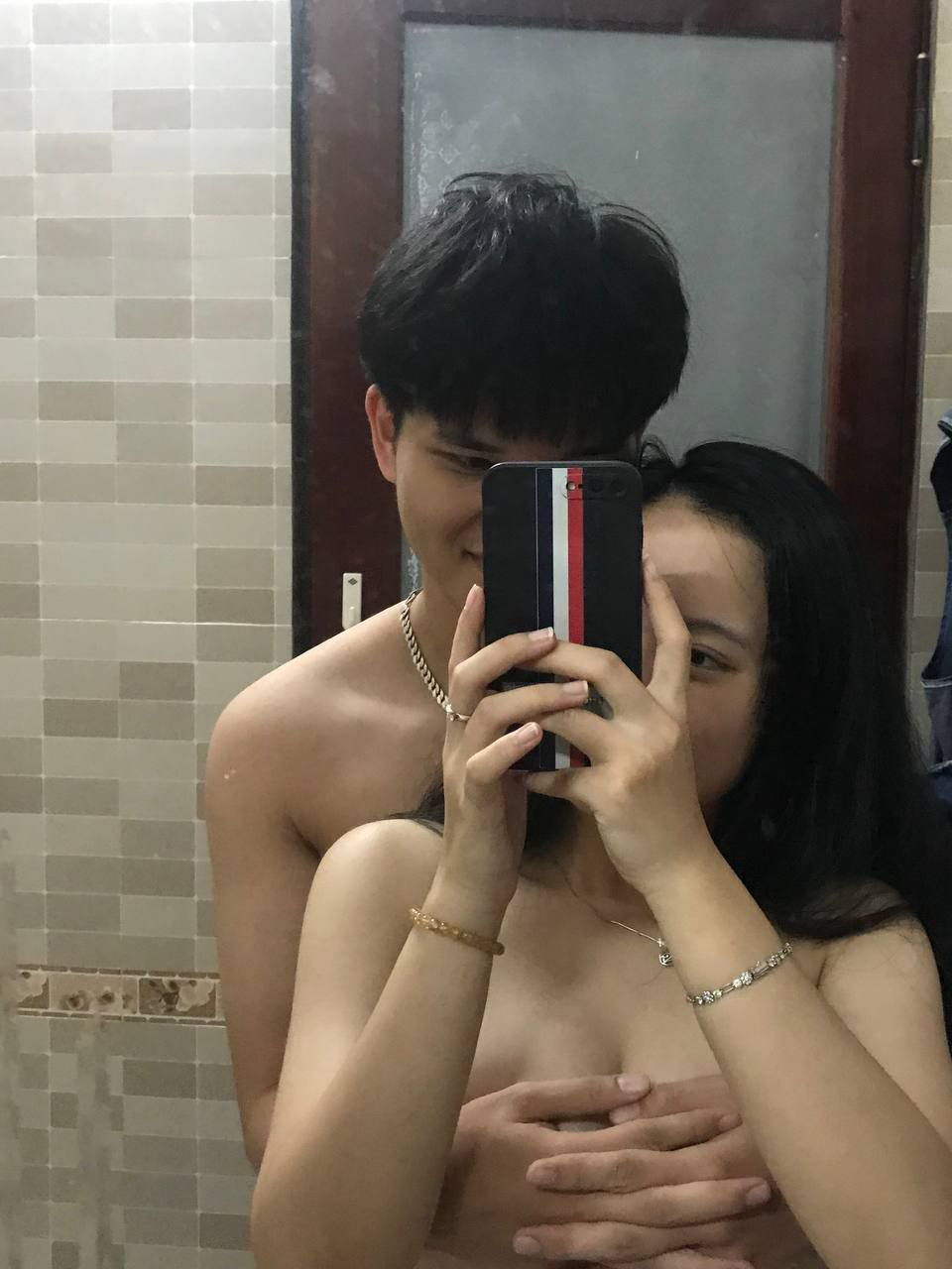 Tài năng lãng mạn của Đài Loan Con cặc to của Chúa quan hệ với cái lồn dâm đãng của em gái dễ thương của Xie x Youde